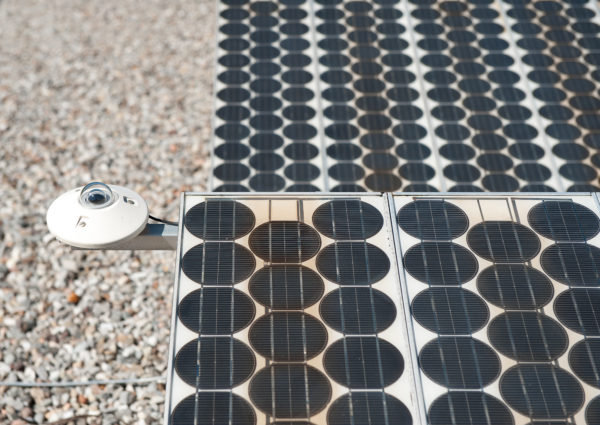 光伏發(fā)電超25年最新證據(jù)：40歲的老電站還在發(fā)電！